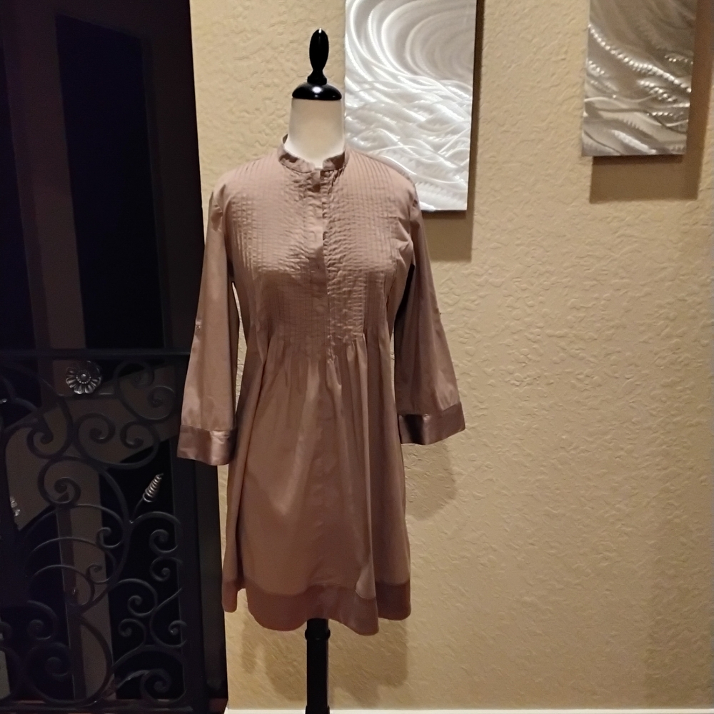 bebe Neutral Taupe Pintuck Tunic Dress
